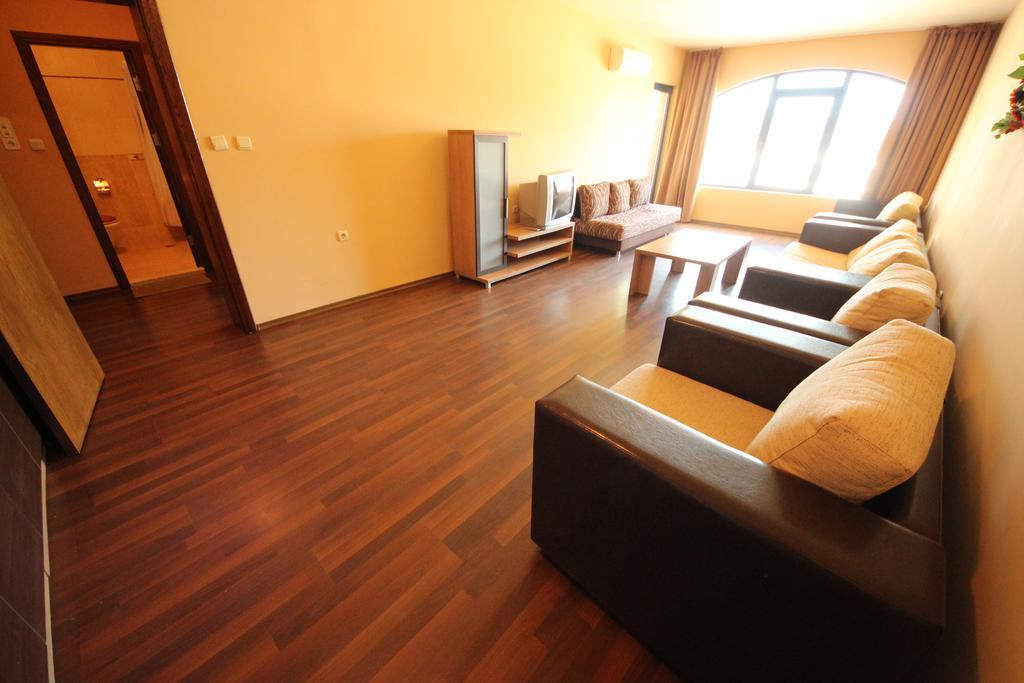 Menada Villa Bonita Apartments Sunny Beach Exterior foto