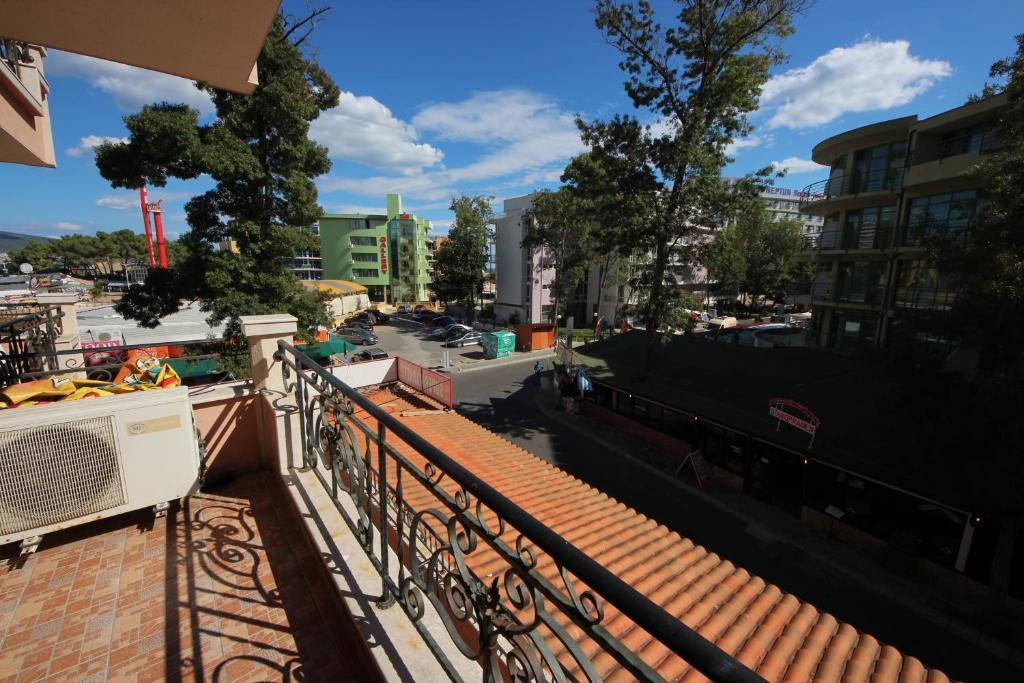 Menada Villa Bonita Apartments Sunny Beach Quarto foto