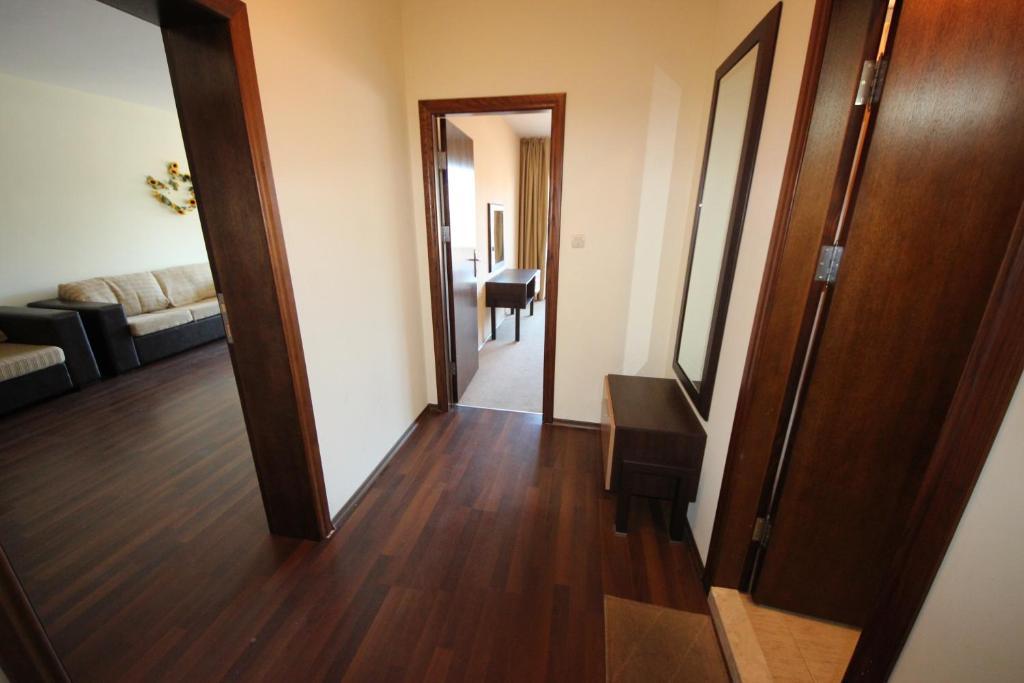 Menada Villa Bonita Apartments Sunny Beach Quarto foto