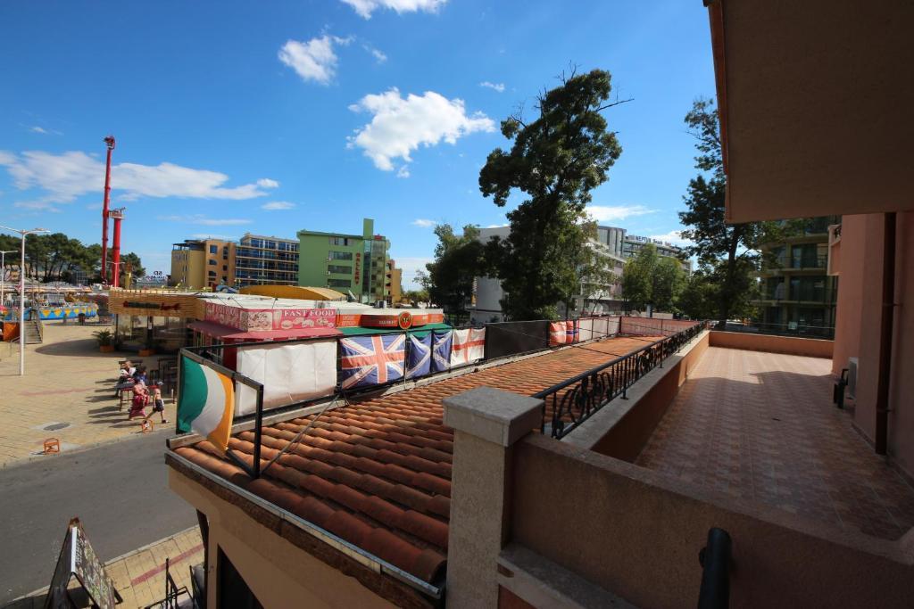 Menada Villa Bonita Apartments Sunny Beach Exterior foto