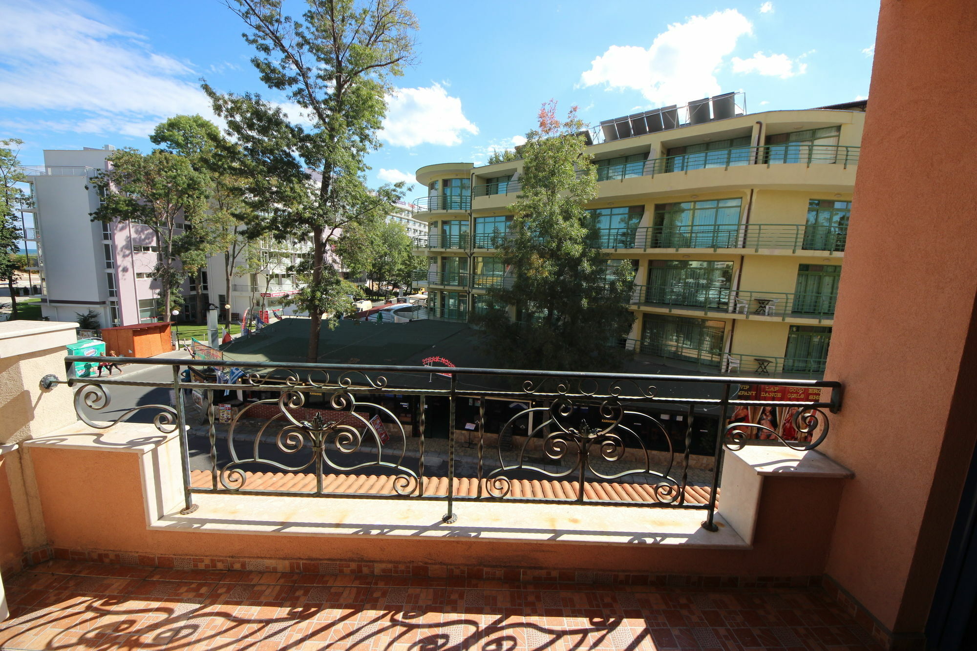 Menada Villa Bonita Apartments Sunny Beach Exterior foto